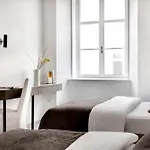 Palace Apartment