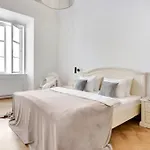 Apartment Palace