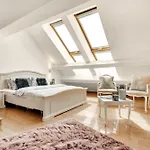 Palace Apartamento *