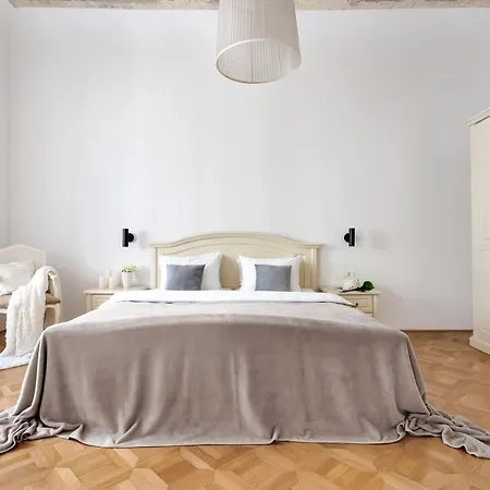 Διαμέρισμα Palace