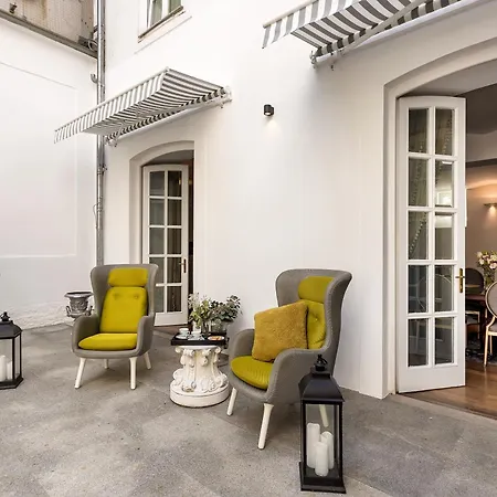 Palace Apartamento