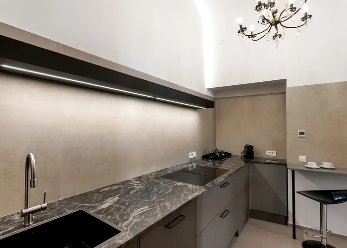 Palace Apartma Ljubljana