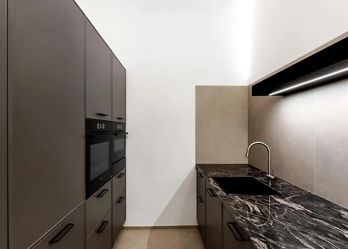 Palace Apartma Ljubljana