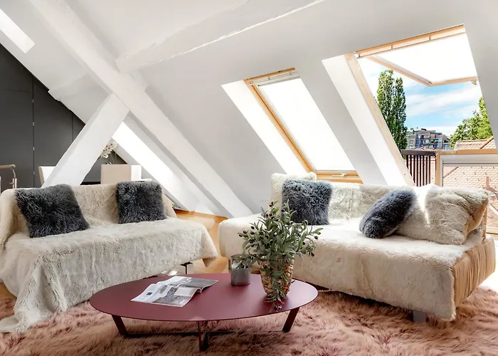 Palace * Λιουμπλιάνα