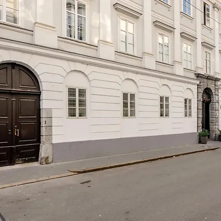 Apartament Palace Lublana